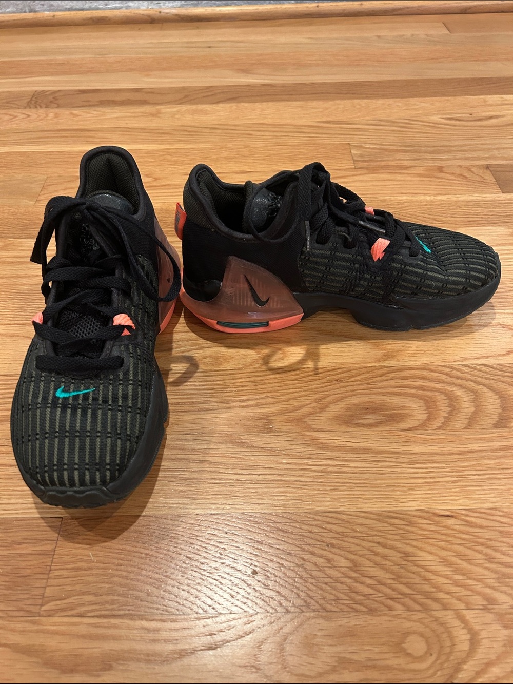 Nike LeBron Witness - youth 5